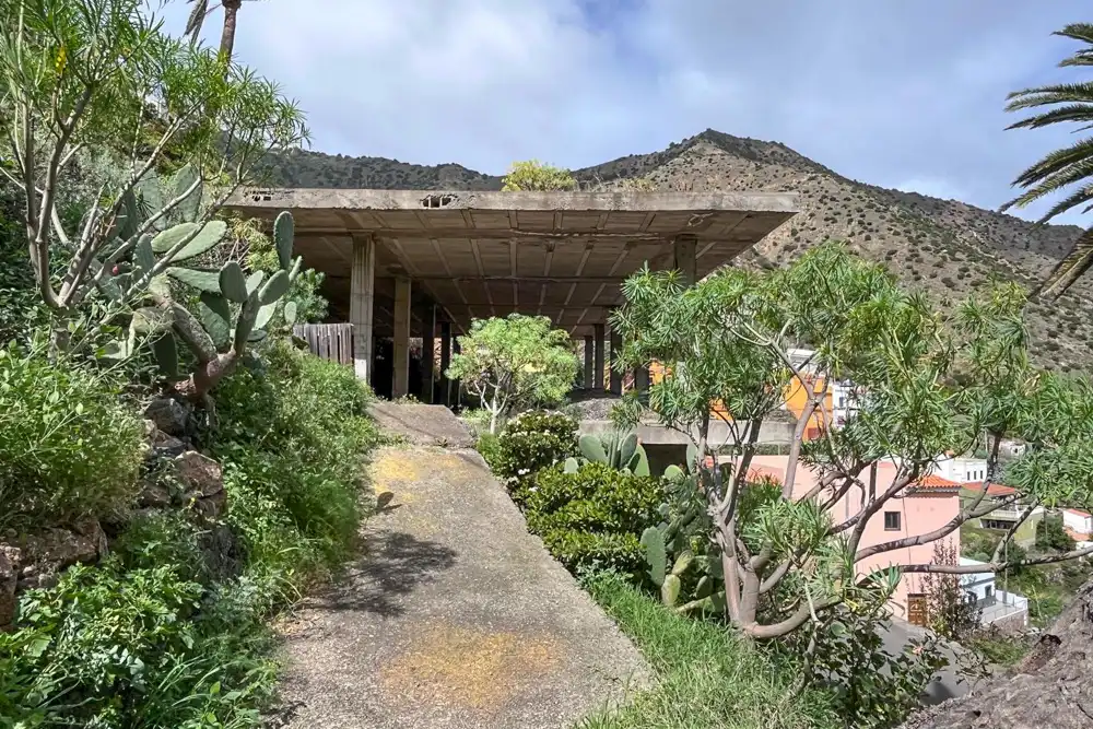 Vista exterior de Edificio en venta en Vallehermoso