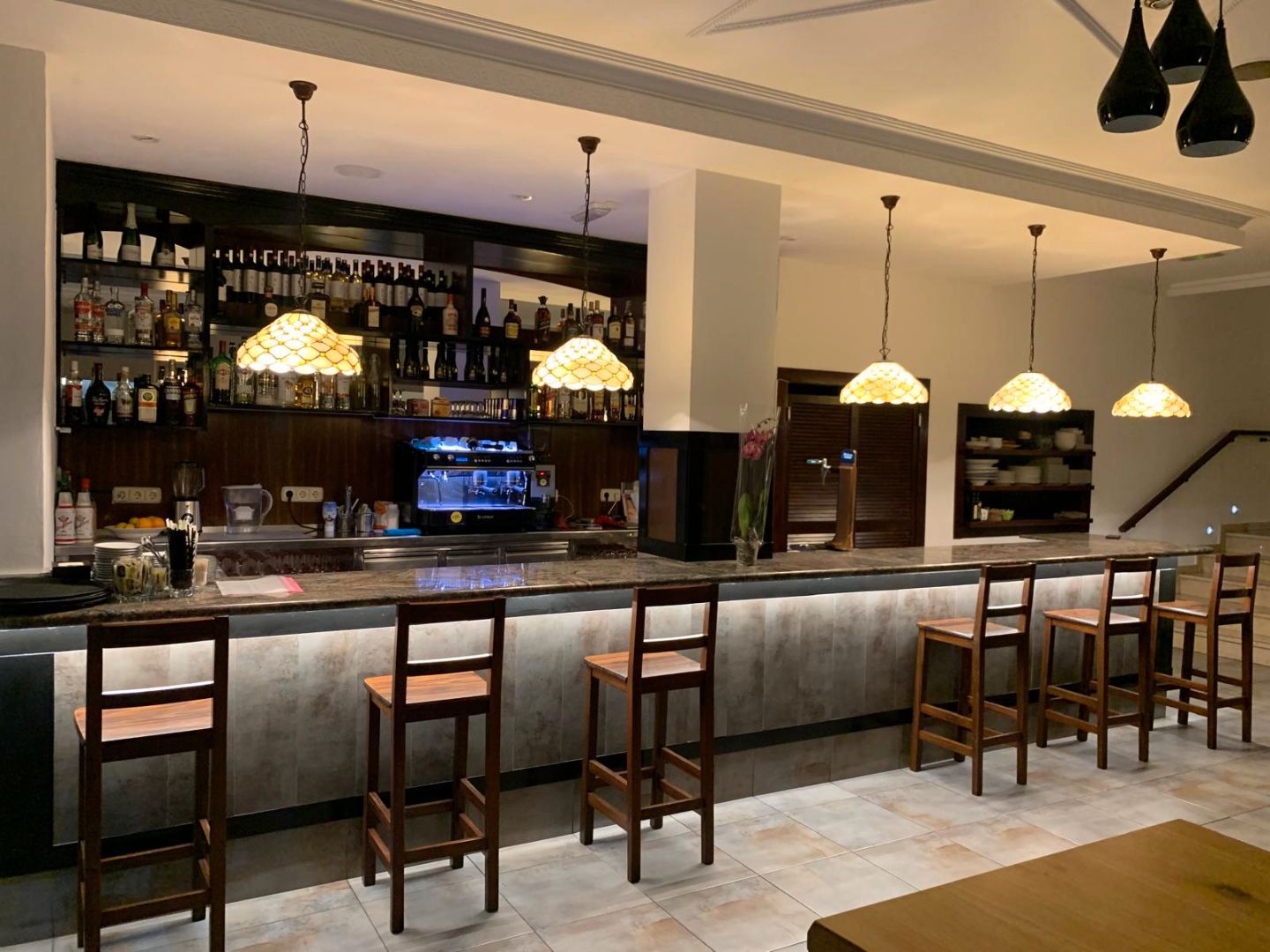 Local en traspaso en Torrevieja con Aire acondicionado, Calefacción y Terraza