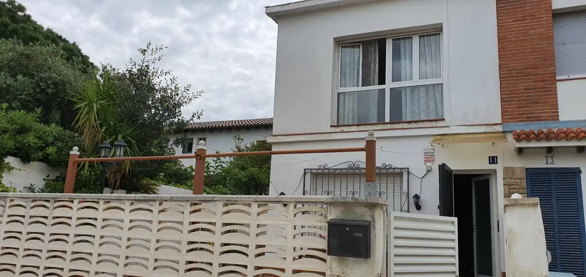 Vista exterior de Pis per a compartir en El Vendrell amb Aire condicionat, Jardí privat i Moblat