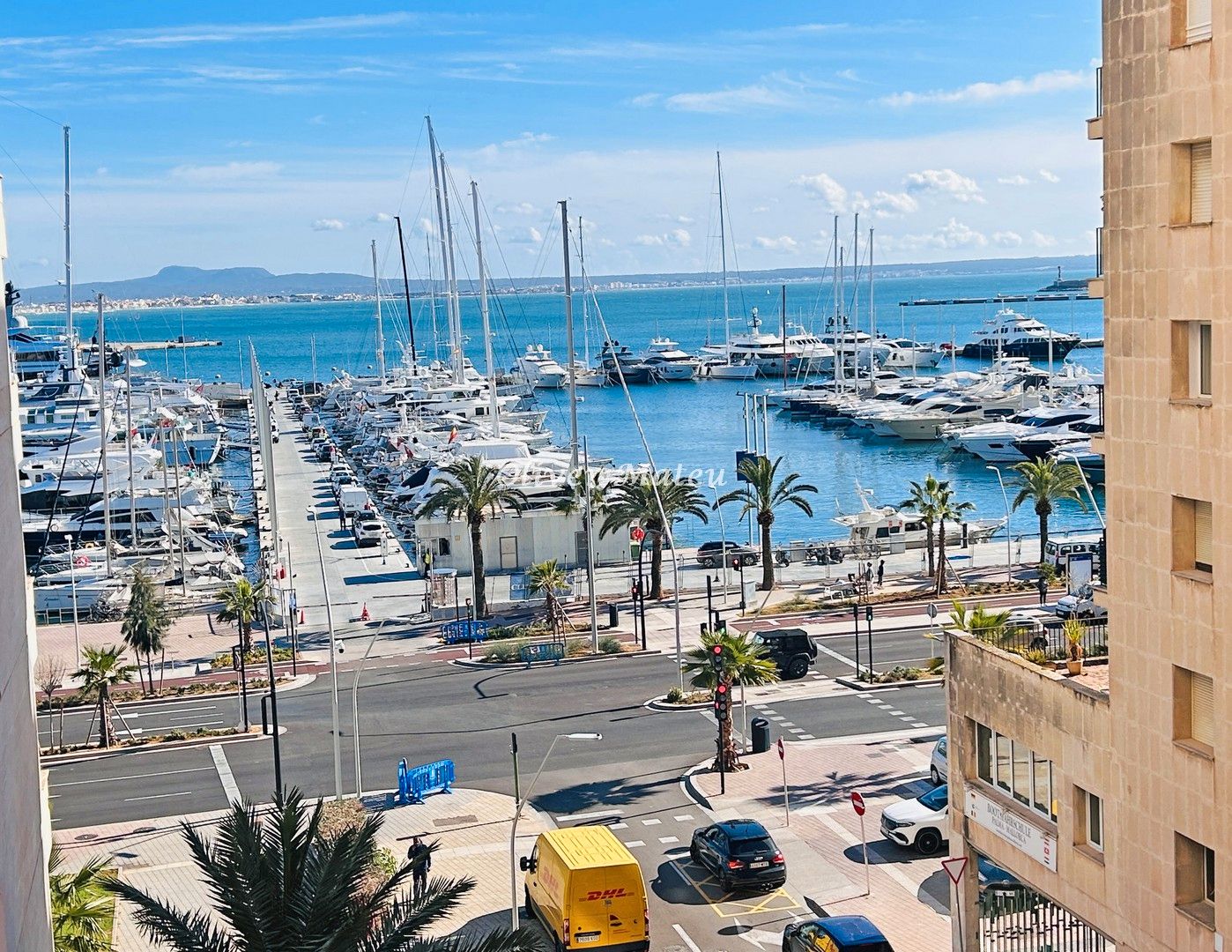 Exterior view of Flat for sale in  Palma de Mallorca  with Air Conditioner, Heating and Parquet flooring