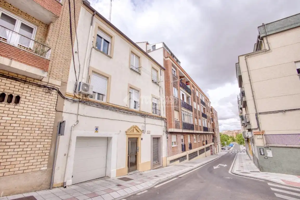 Vista exterior de Pis en venda en Salamanca