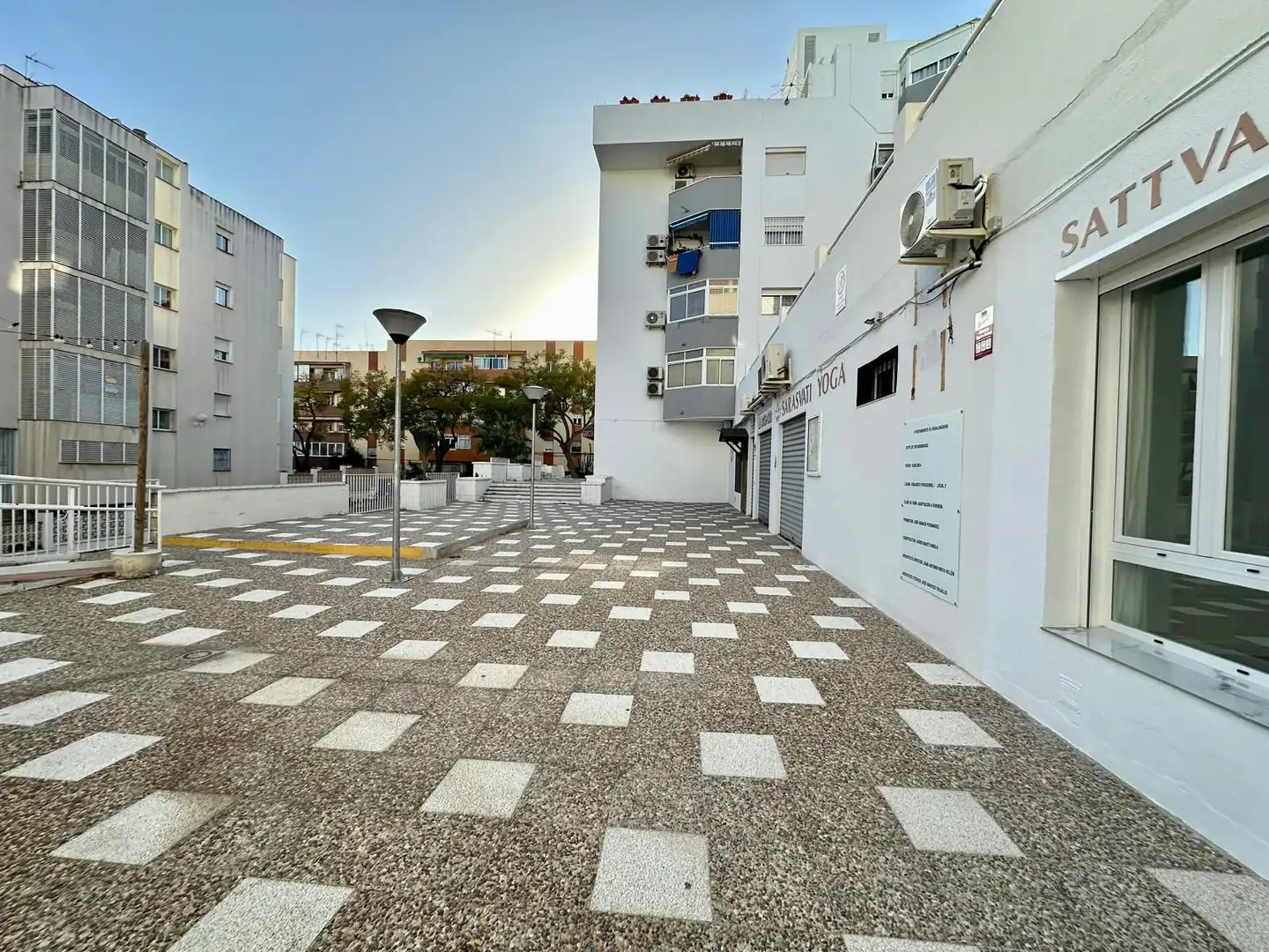 Vista exterior de Estudio en venta en Benalmádena con Aire acondicionado