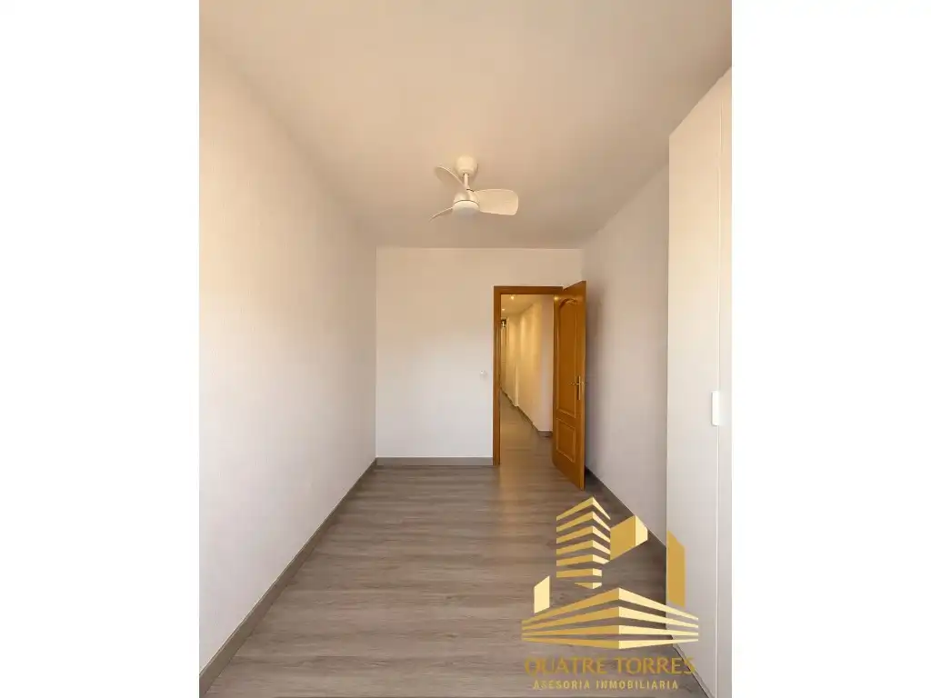 Bedroom of Flat for rent in Aldaia