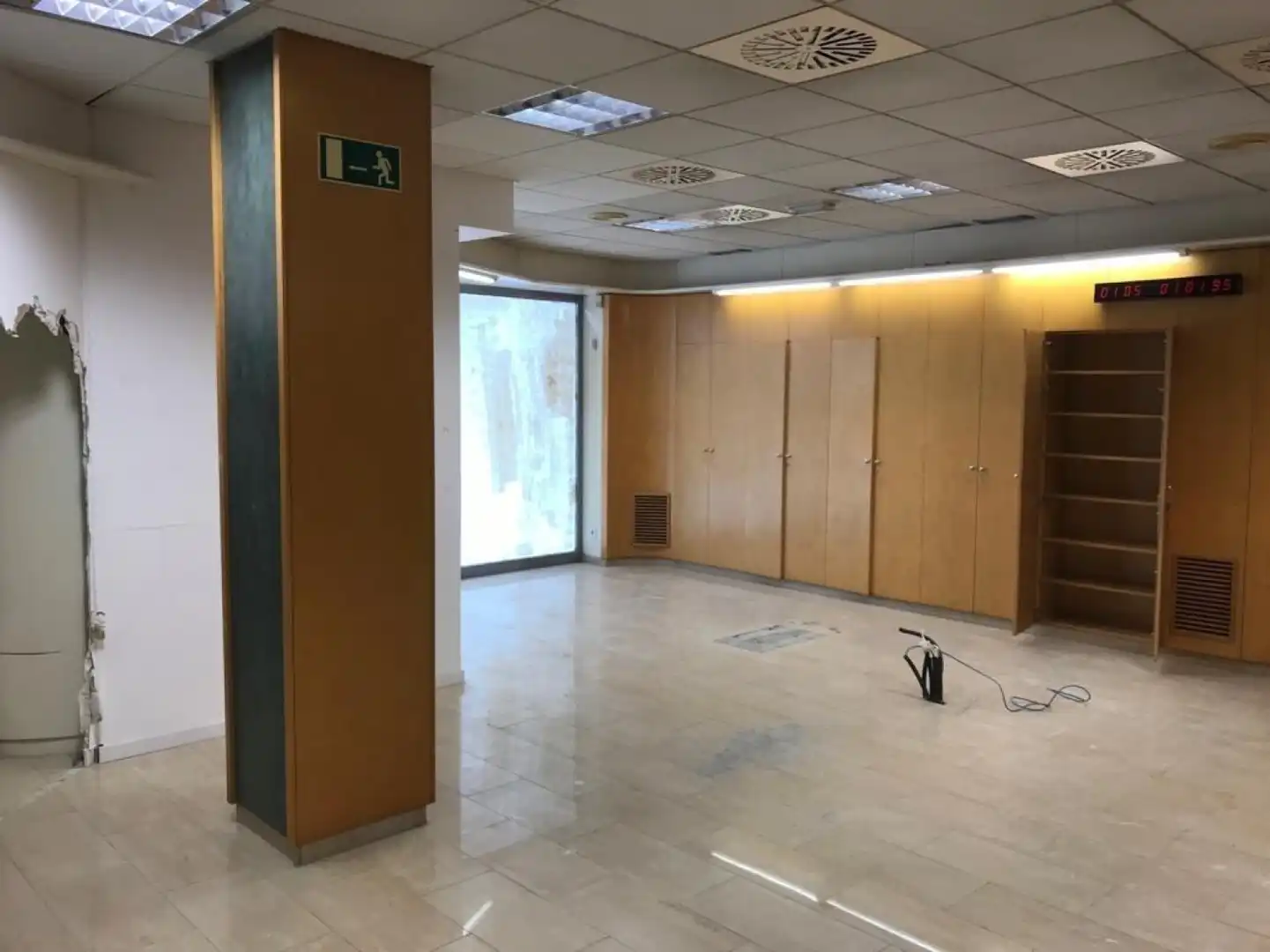 Geschaftsraum zur Miete in Carrer de Lleida, Sagnier - Plaça de Catalunya