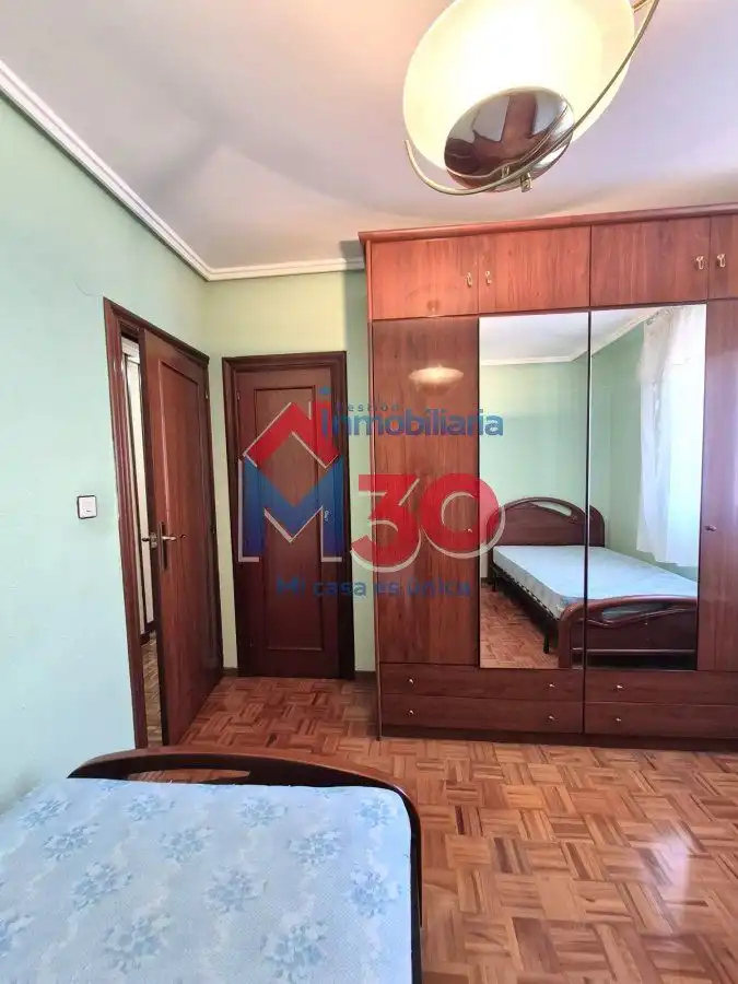Habitación de Piso en venta en Miranda de Ebro con Calefacción, Parquet y Terraza