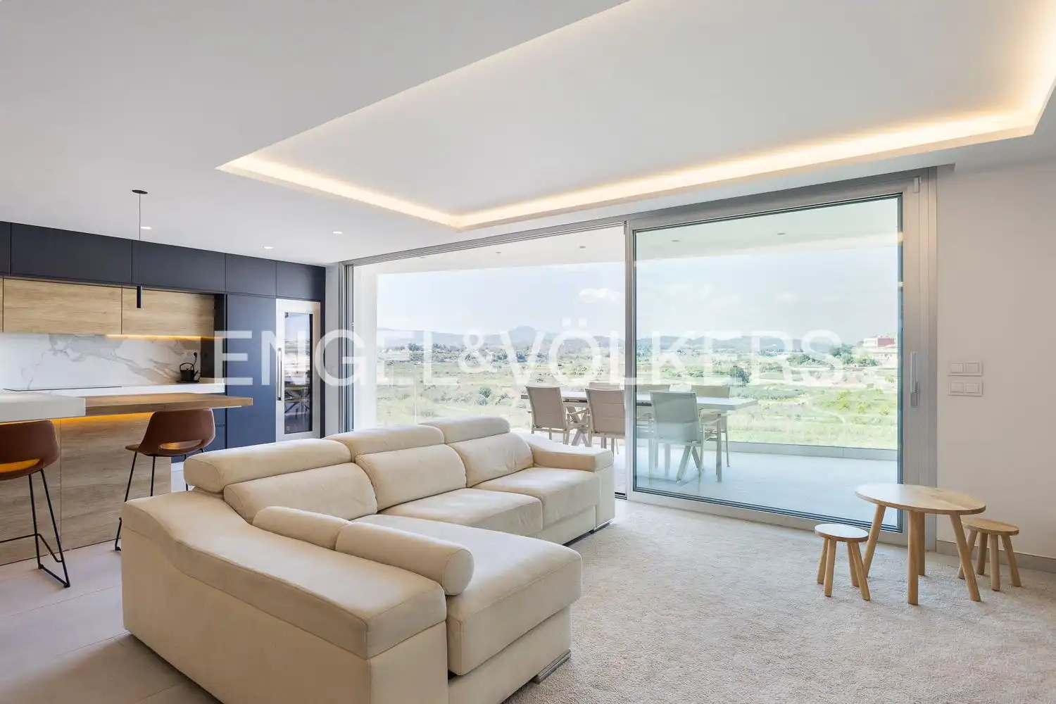 Living room of Houses for sale in Real  with Air Conditioner, Heating and Terrace
