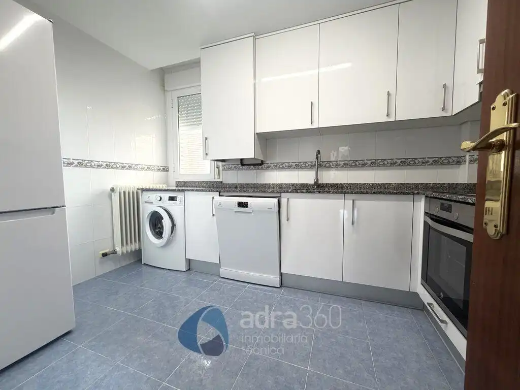 Küche von Wohnung zur Miete in  Logroño mit Heizung