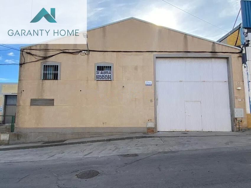 Vista exterior de Nave industrial en venta en Málaga Capital