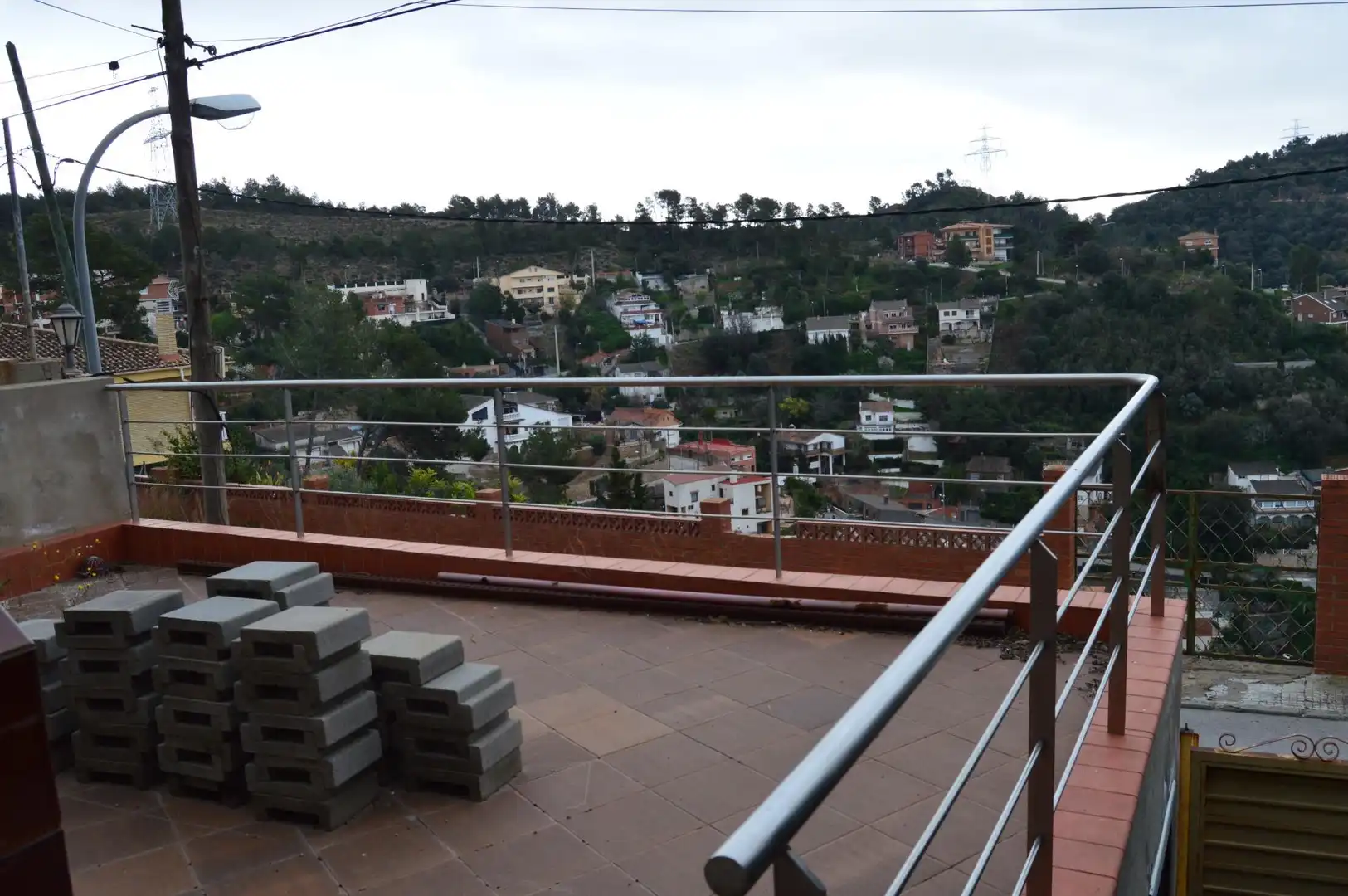 Terrassa de Casa o xalet en venda en Torrelles de Llobregat amb Balcó