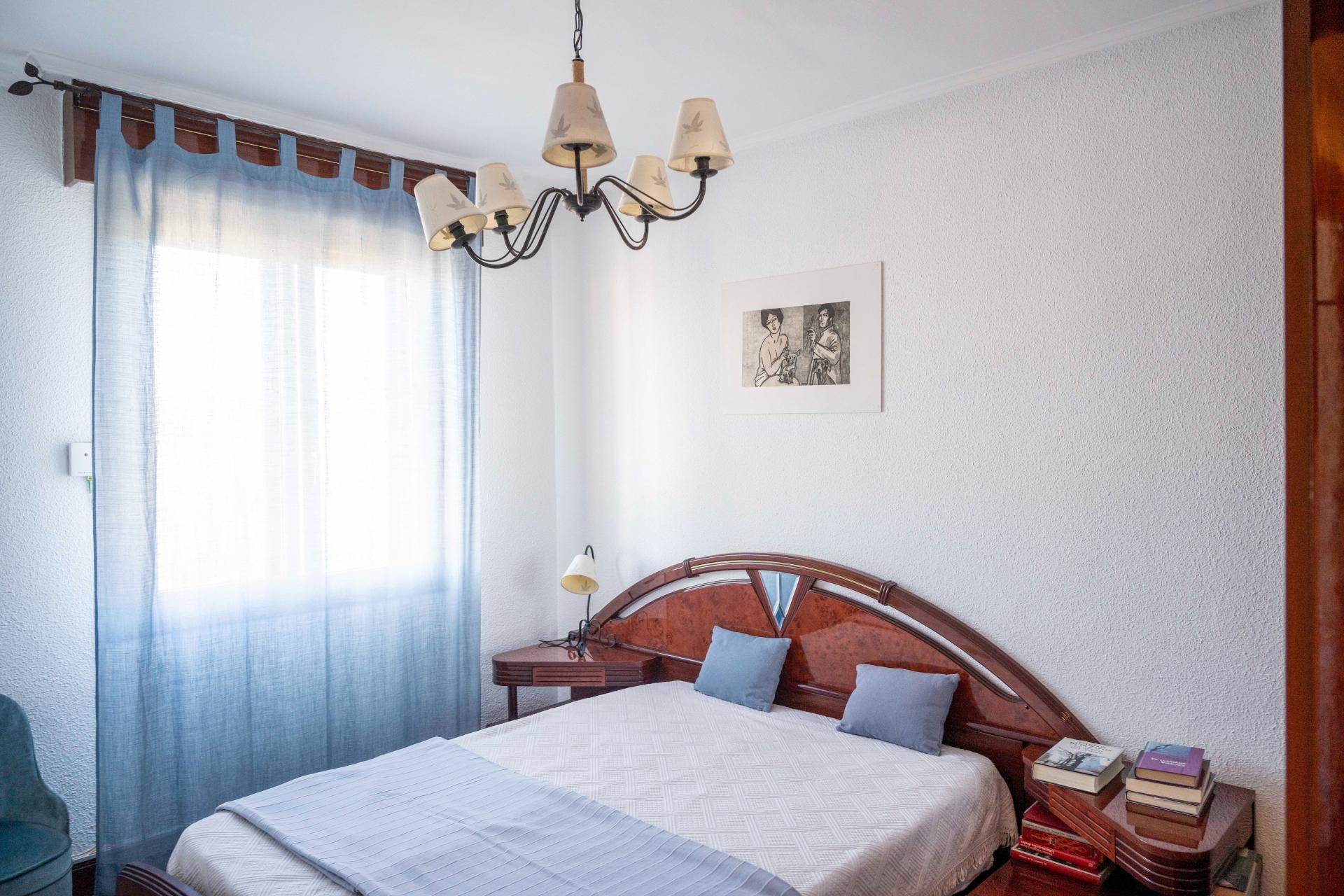 Dormitori de Apartament en venda en Bilbao  amb Calefacció, Terrassa i Balcó