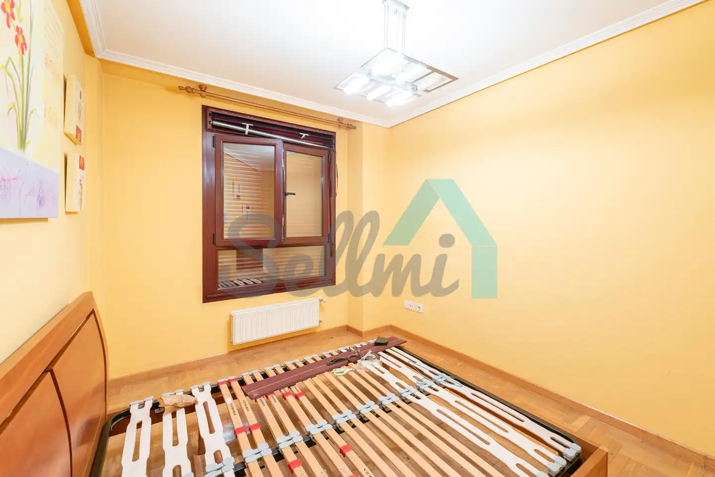 Habitación de Piso en venta en Oviedo  con Calefacción, Parquet y Trastero
