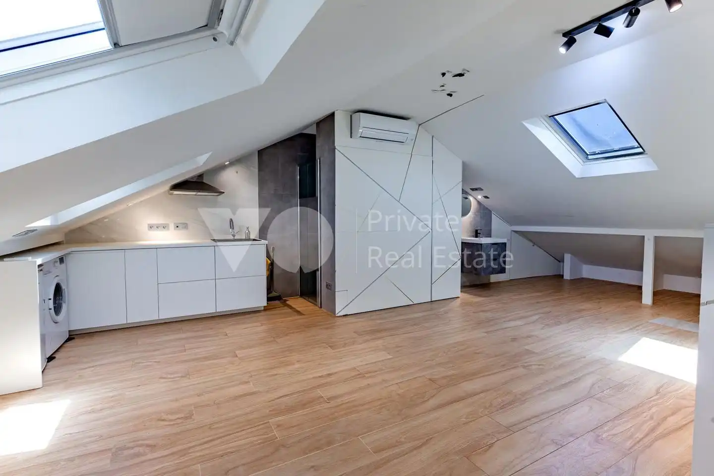 Casa adosada en venta en Las Rozas de Madrid con Aire acondicionado, Calefacción y Jardín privado