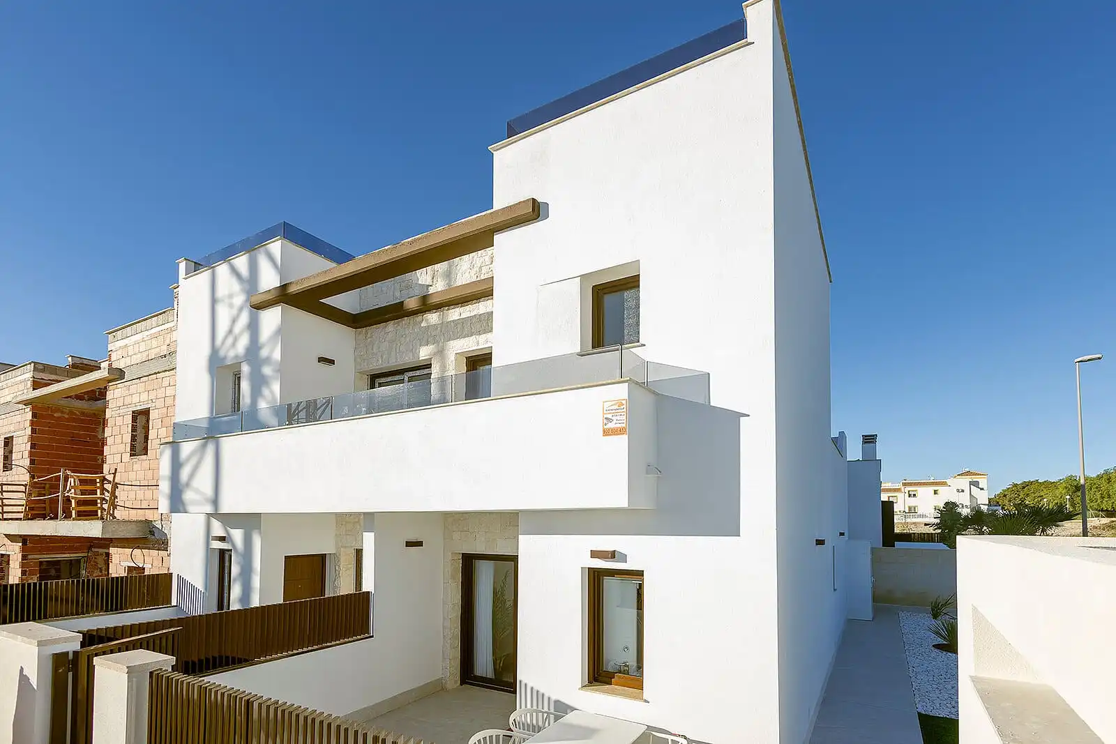 Casa amb terrassa en venda a Desamparados - Hurchillo - Torremendo