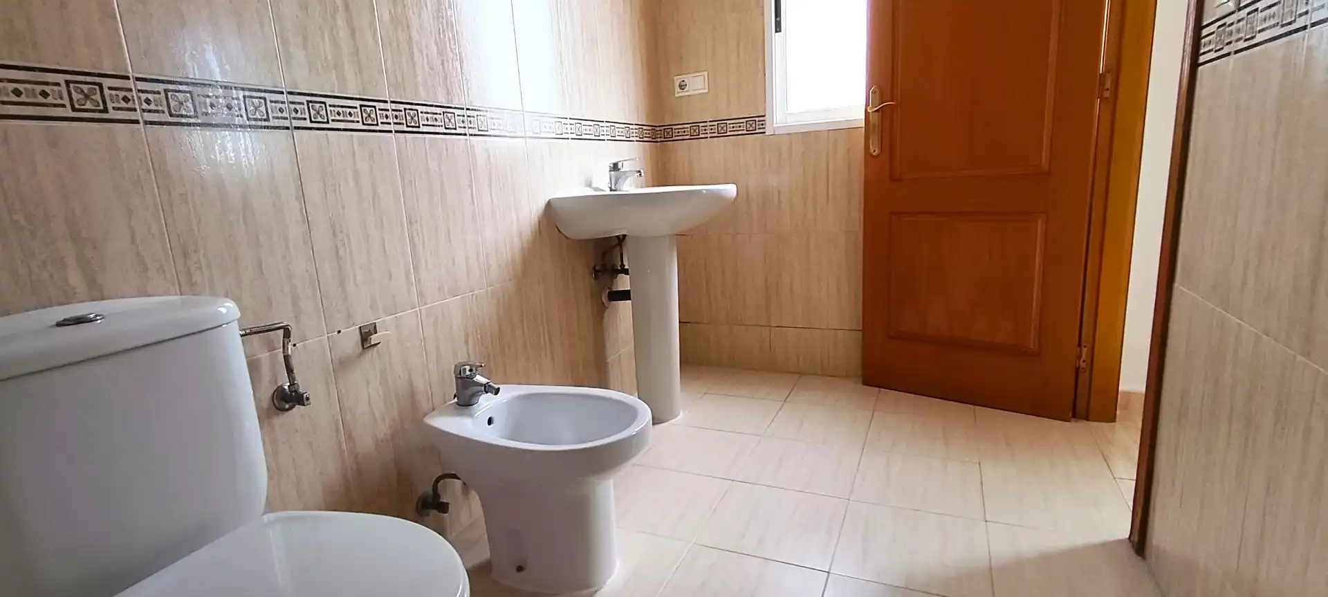 Bathroom of Flat for sale in Alicante / Alacant  with Balcony and Community pool