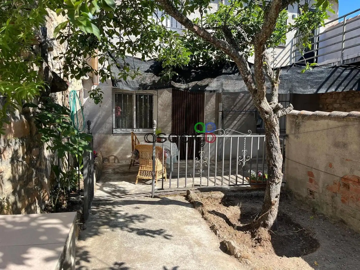 Vista exterior de Casa o xalet en venda en Cogolludo amb Calefacció, Terrassa i Traster