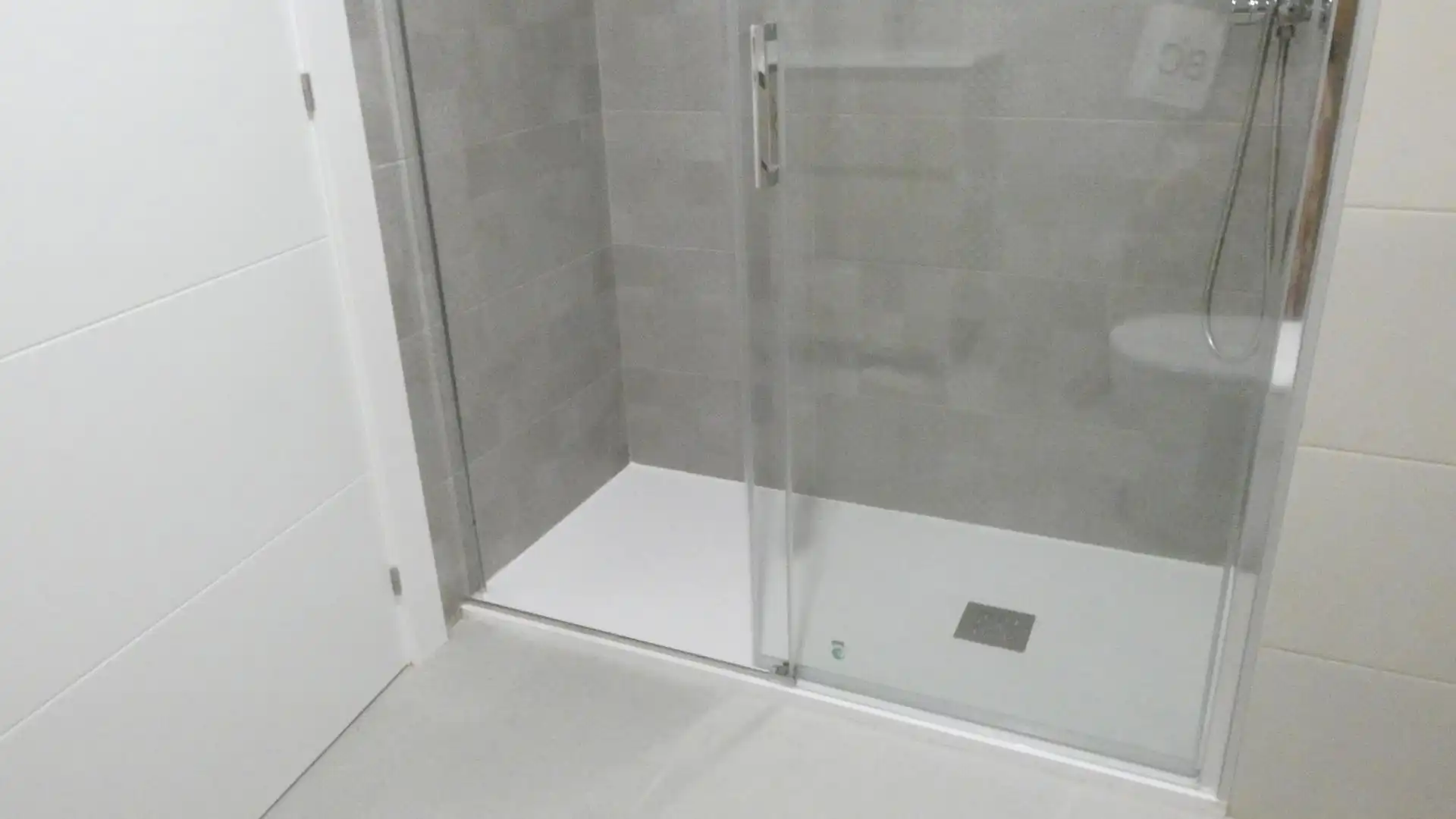 Baño de Piso de alquiler en Utebo con Calefacción y Terraza