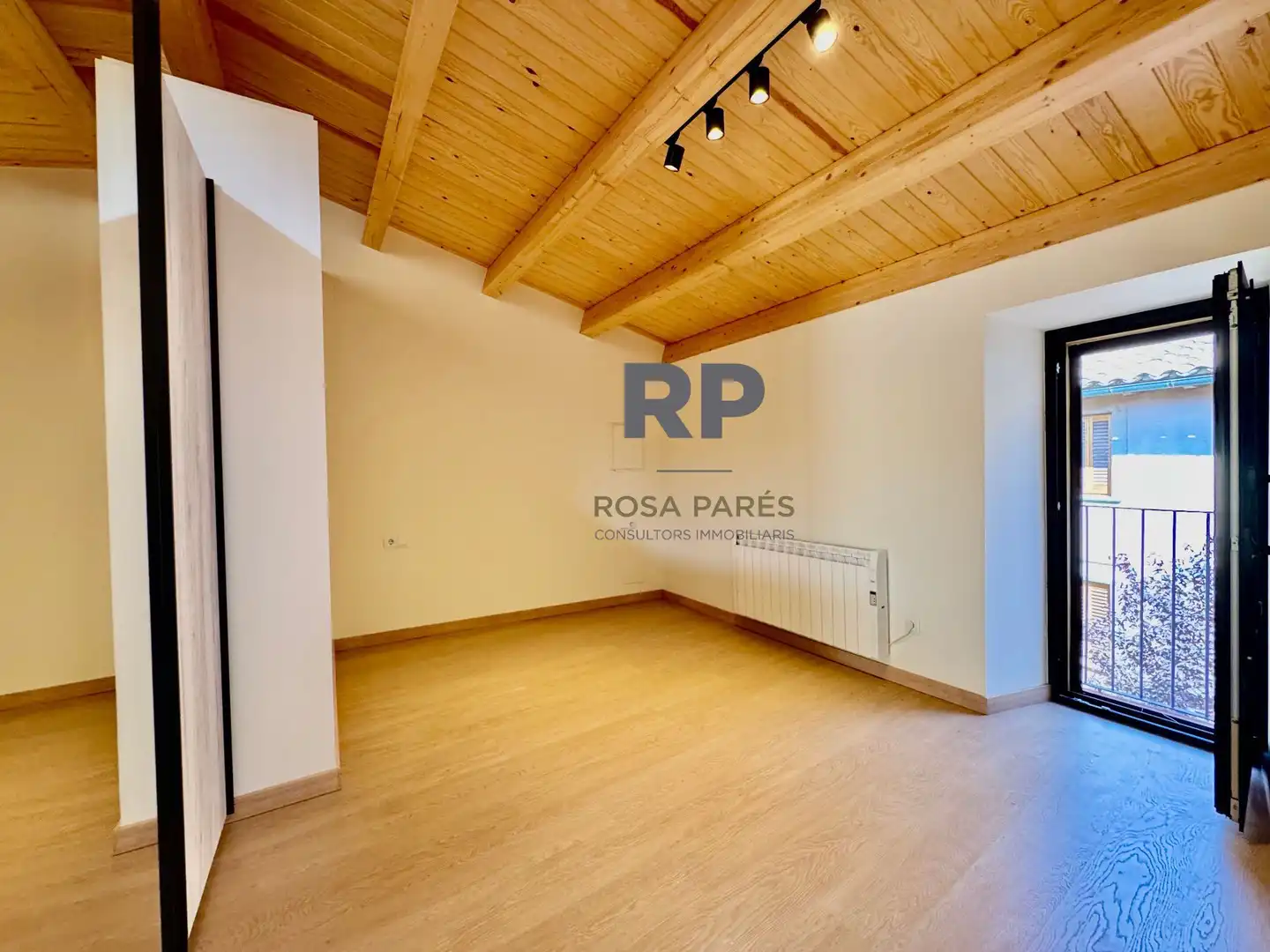 Apartamento en venta en Centelles con Aire acondicionado y Calefacción