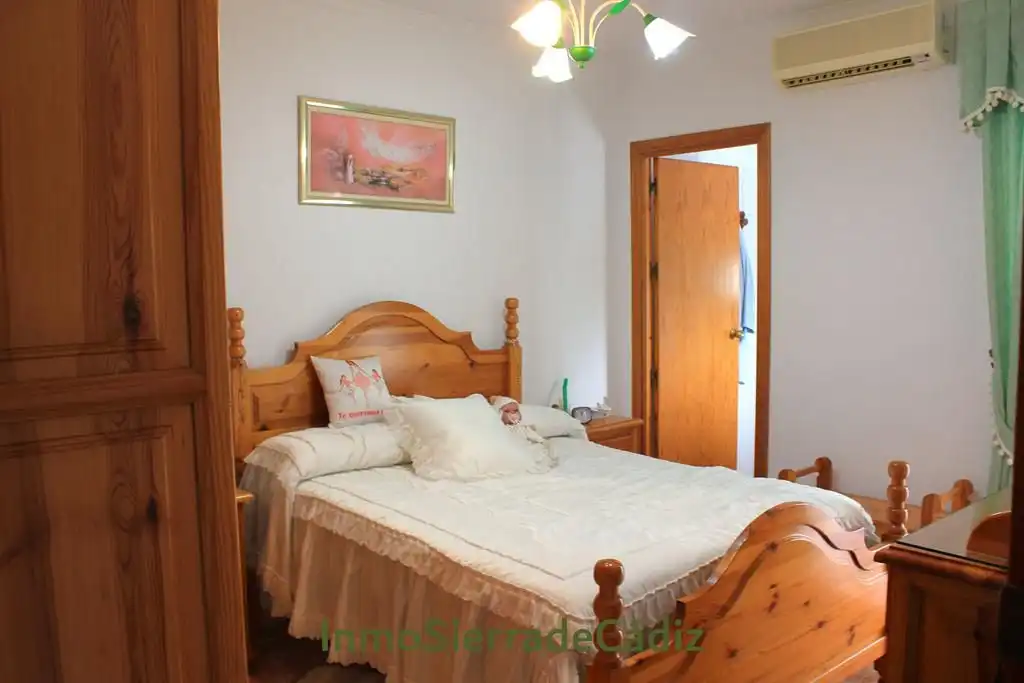 Dormitori de Casa o xalet en venda en Algodonales amb Aire condicionat, Calefacció i Terrassa