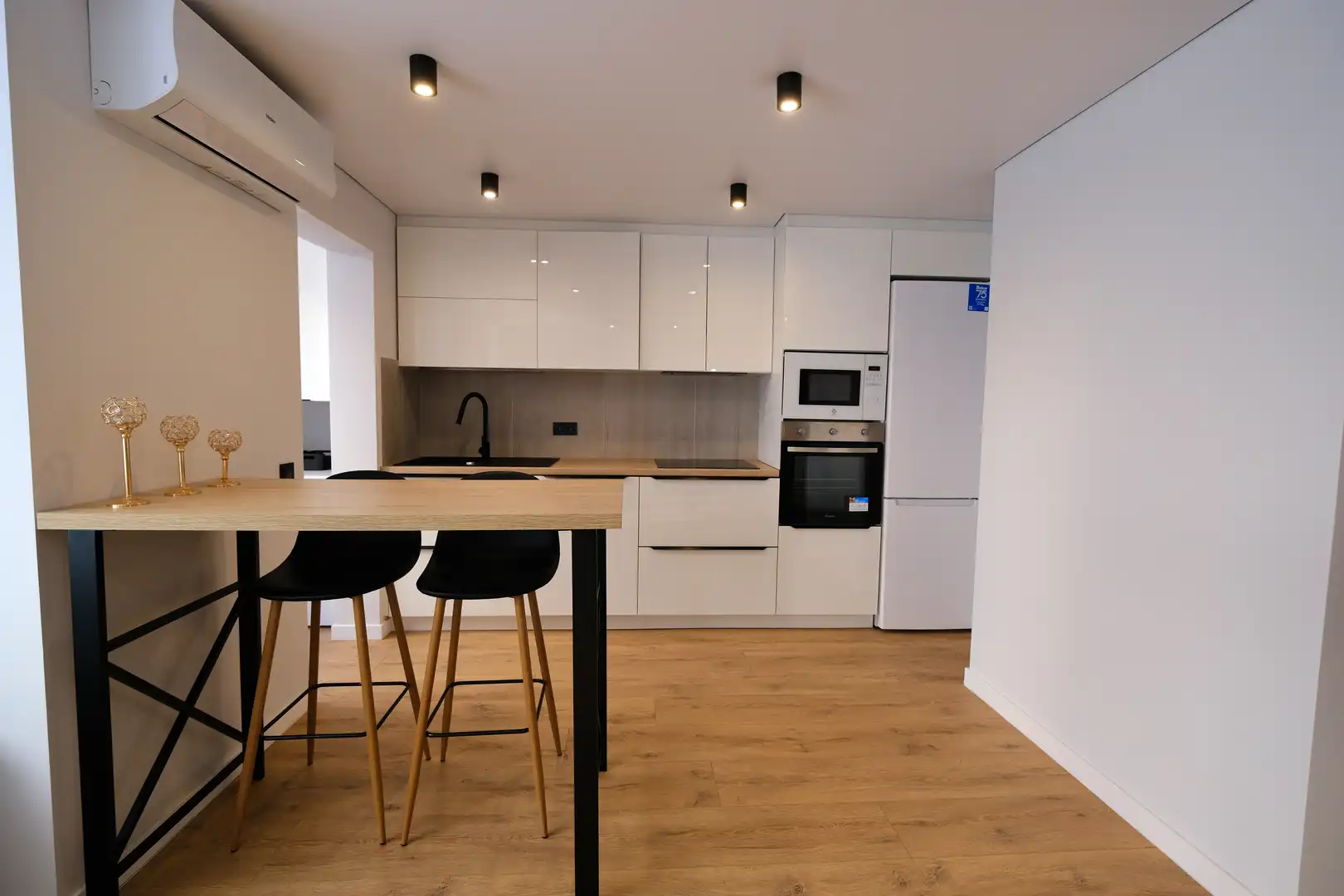 Kitchen of Apartments for sale in Torrevieja  with Air Conditioner and Furnished