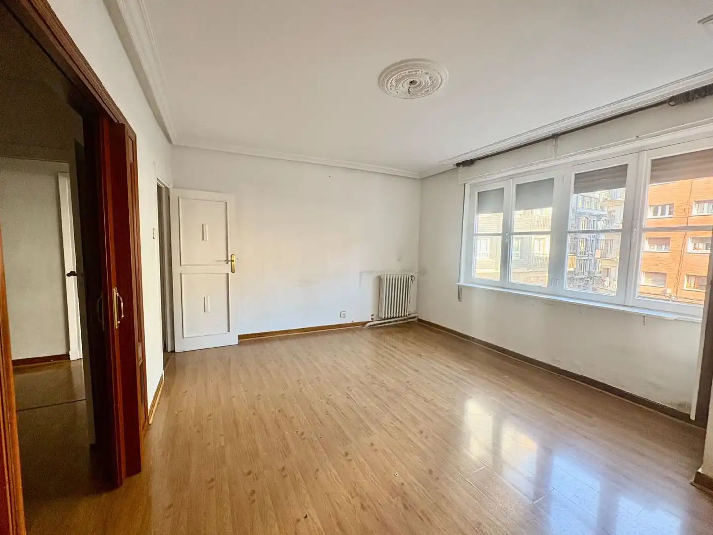 Schlafzimmer von Wohnung zum Verkauf in Oviedo  mit Heizung