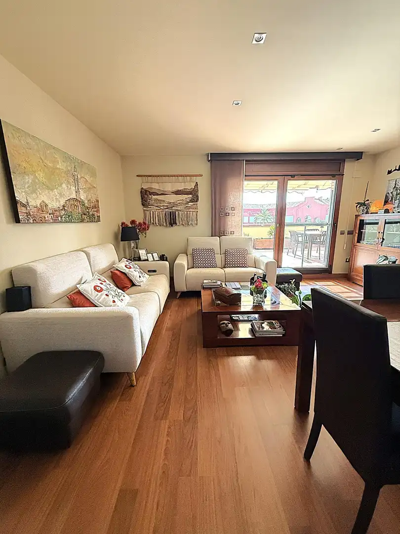 Living room of Attic for sale in Valls  with Air Conditioner, Heating and Private garden