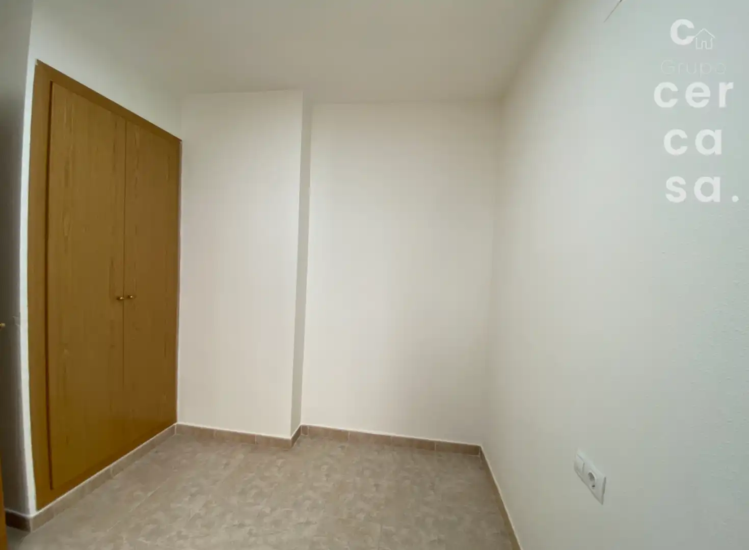 Casa adosada en venta en Tavernes Blanques con Terraza, Trastero y Balcón