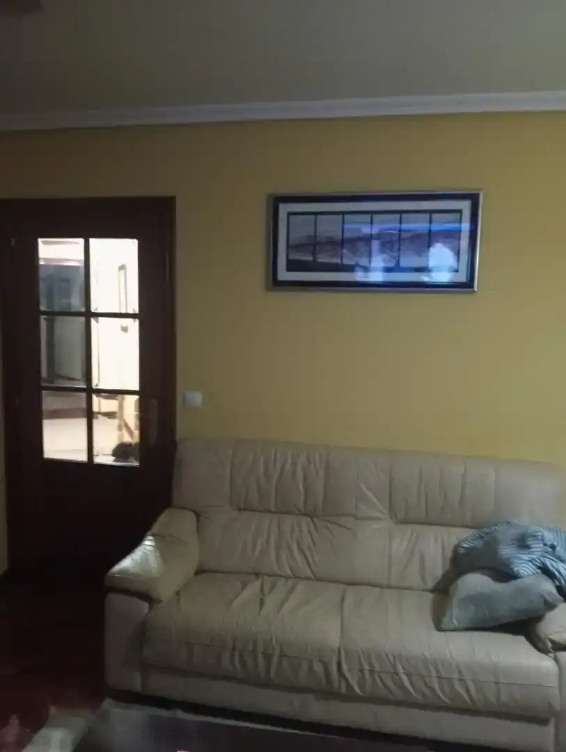 Sala d'estar de Pis en venda en Arteixo amb Parquet, Traster i Moblat