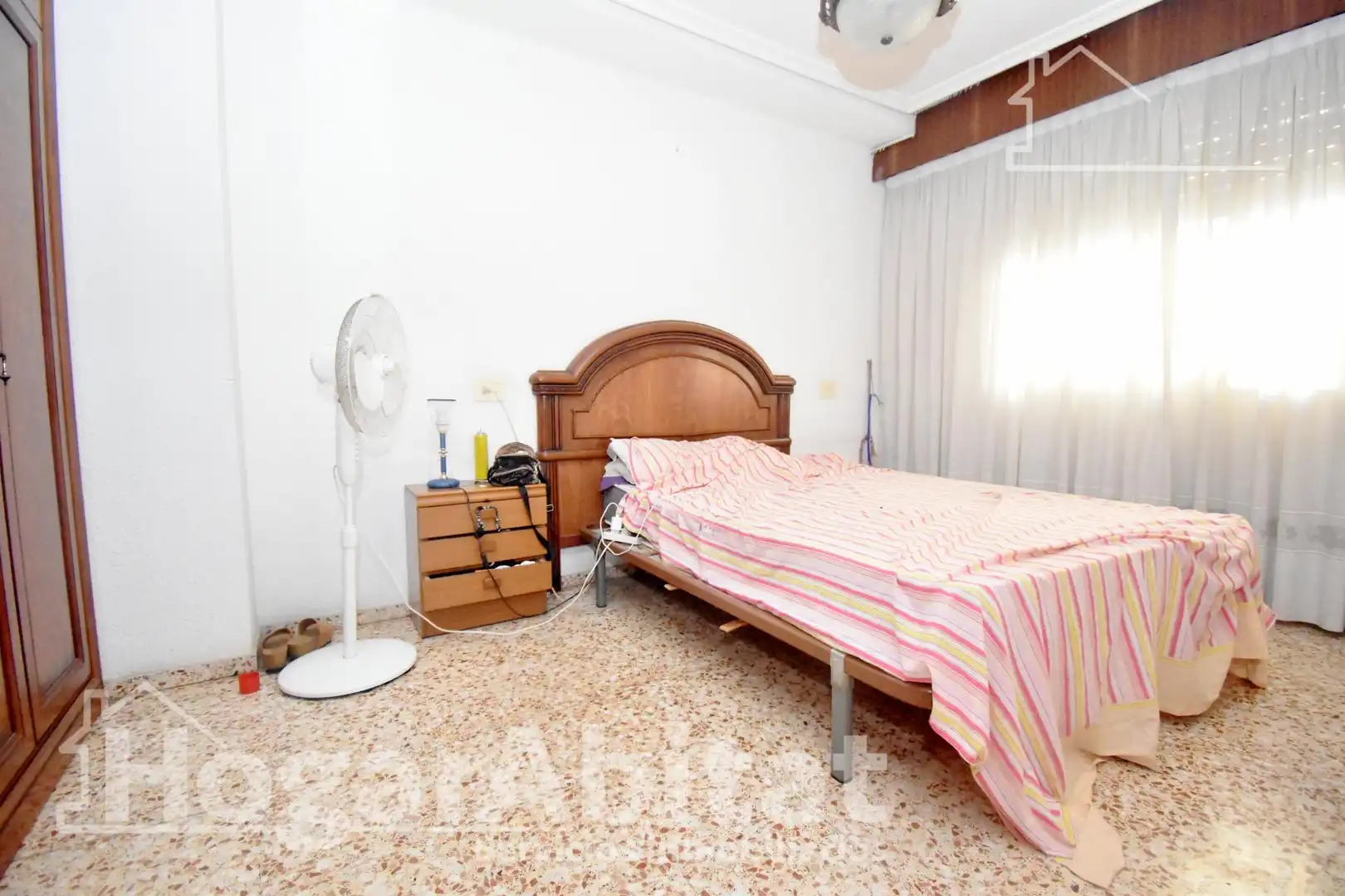 Habitación de Piso en venta en Castellón de la Plana / Castelló de la Plana con Trastero y Balcón