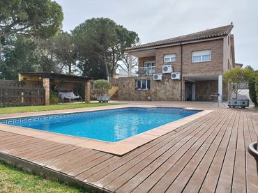 Haus mit Pool zum Verkauf in Riudellots de la Selva