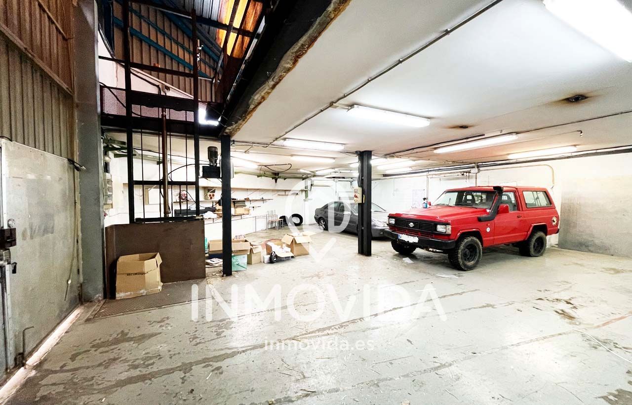 Nau industrial en venda en Xàtiva