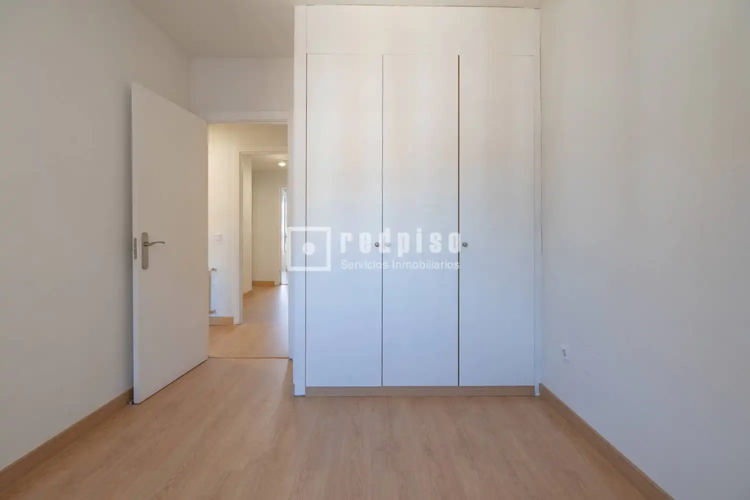 Bedroom of Flat for sale in Madrid  with Air Conditioner, Heating and Private garden