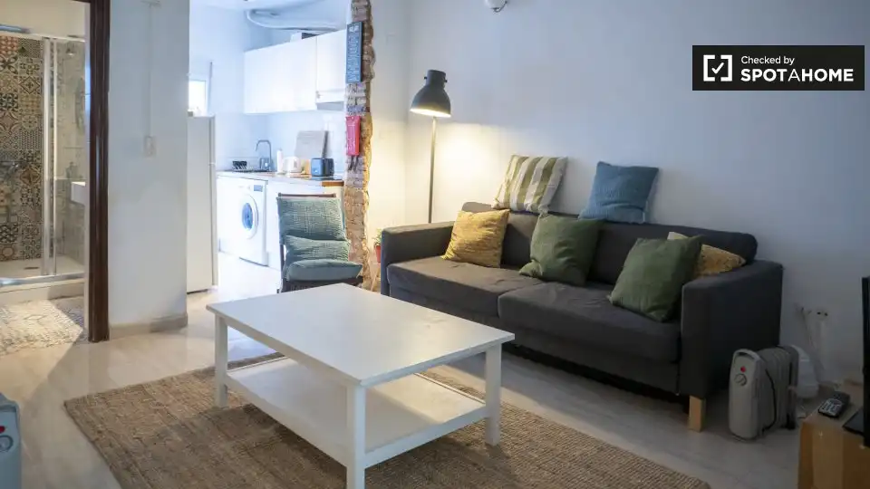 Appartamento con terrazza in affitto a Poblats Marítims, imagen 2