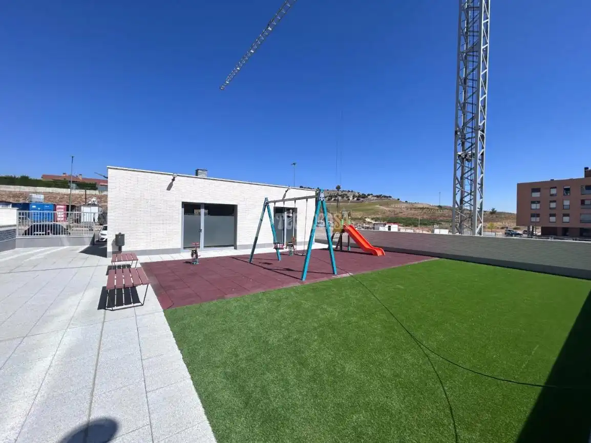 Terraza de Piso de alquiler en Arroyo de la Encomienda