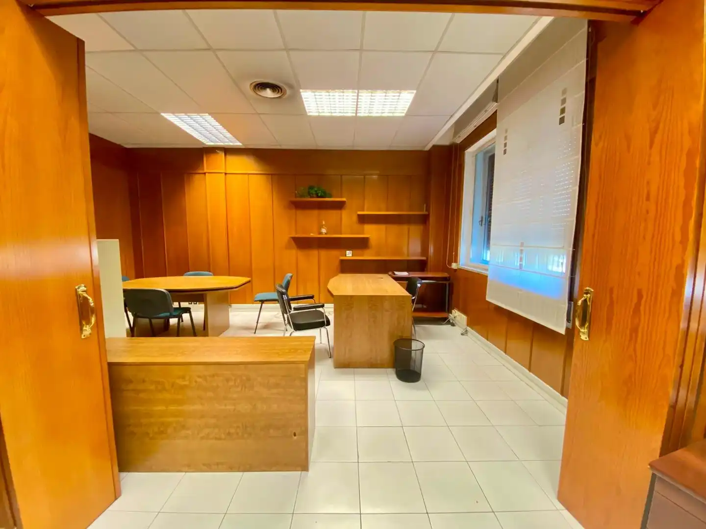 Office for rent in Calle de Juan XXIII, Barrio del Ave