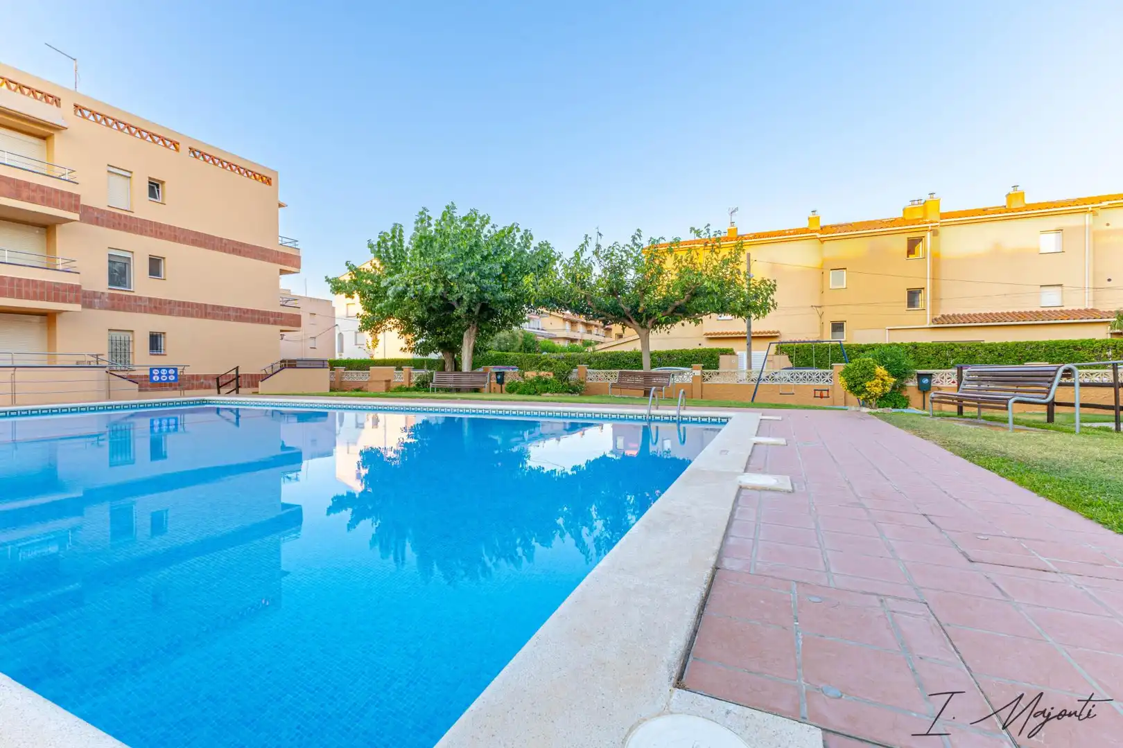 Piscina de Apartamento en venta en L'Estartit con Calefacción