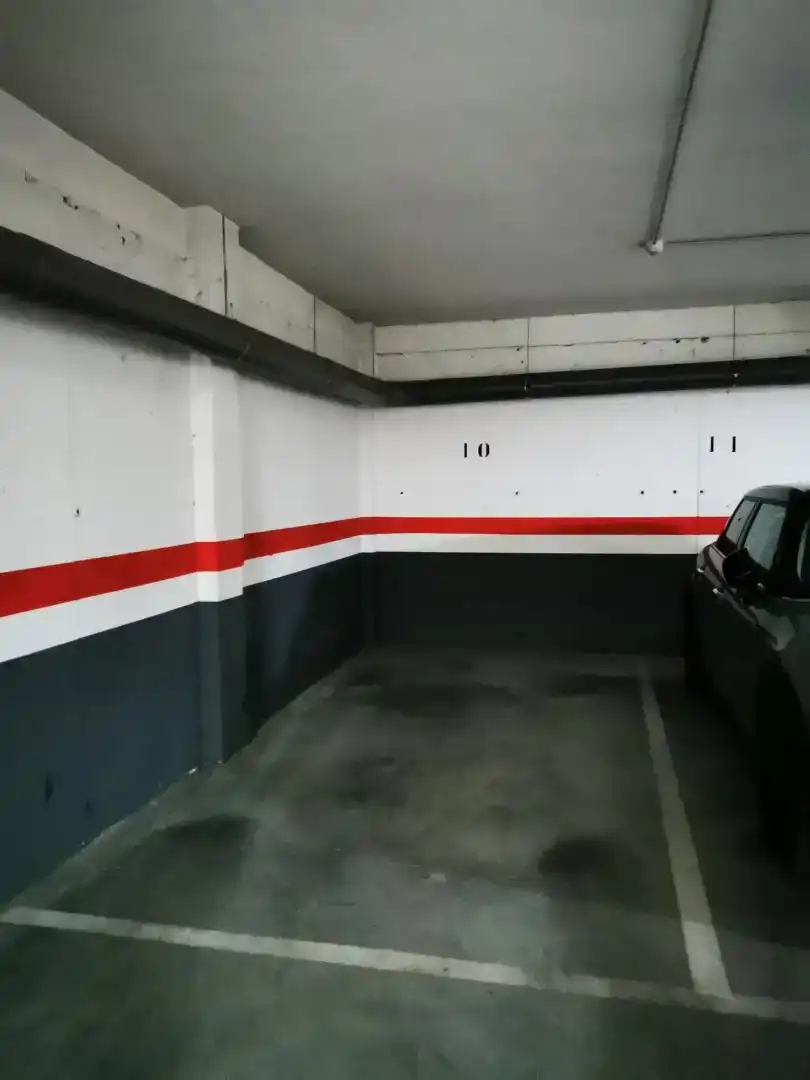 Parking de Garaje de alquiler en Venta de Baños
