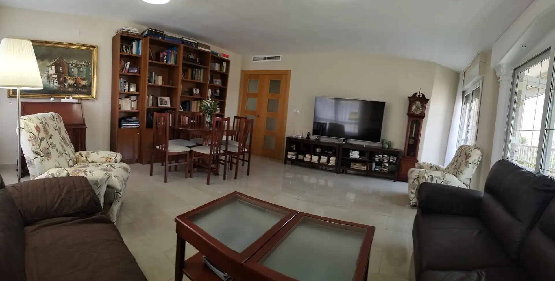 Wohnzimmer von Wohnungen zum Verkauf in Torrevieja mit Klimaanlage, Heizung und Terrasse