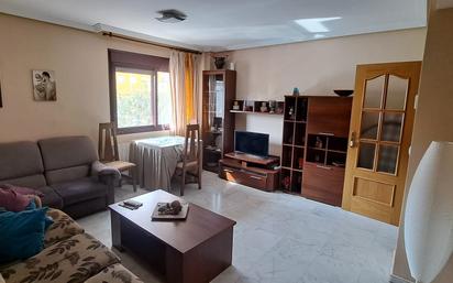 Living room of Flat for sale in  Jaén Capital