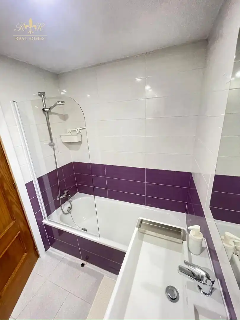 Badezimmer von Maisonette zur Miete in L'Alfàs del Pi mit Klimaanlage, Terrasse und Schwimmbad