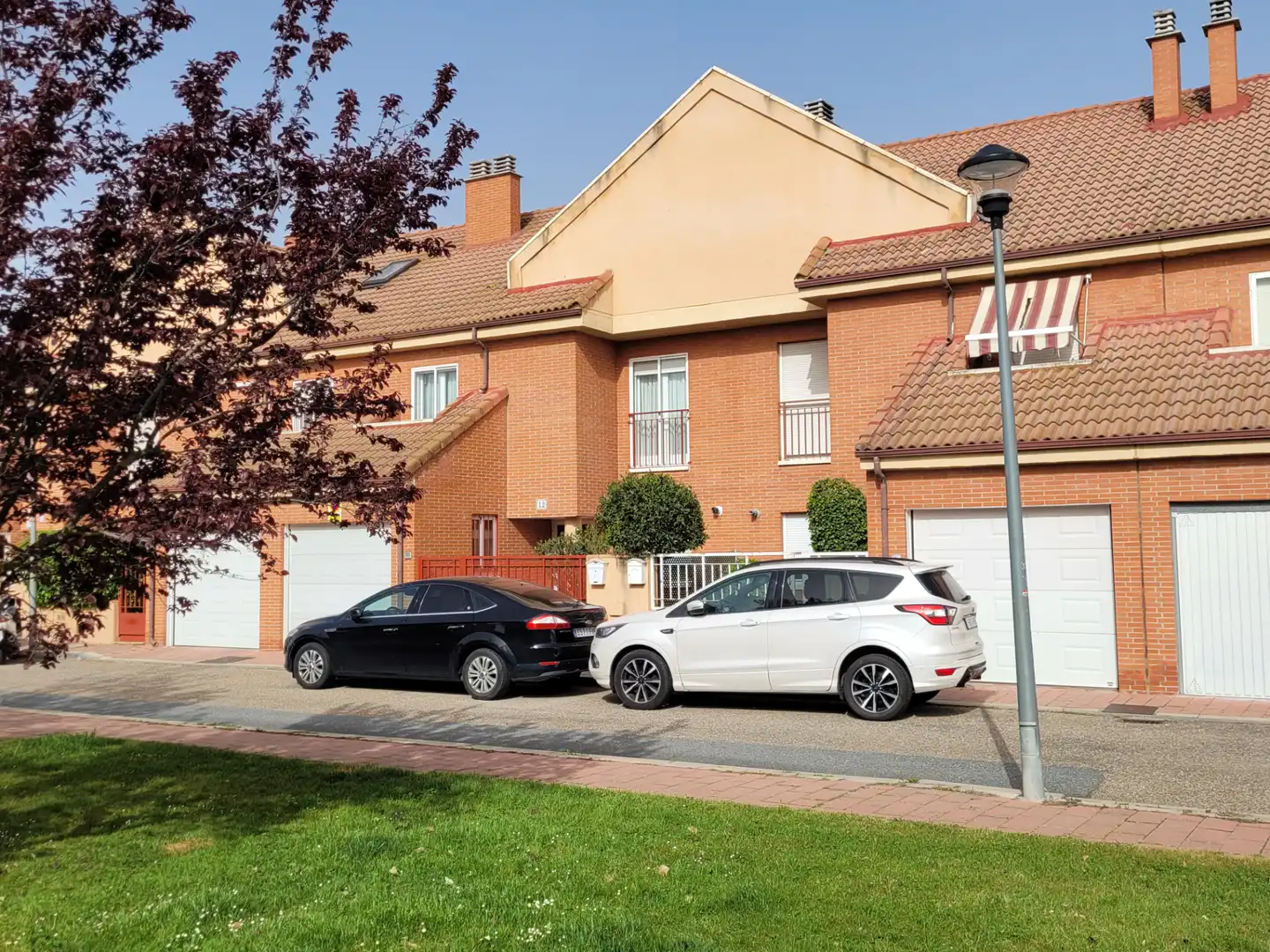 Detached house with terrace for sale in Plaza de Castilla y León