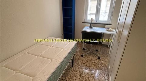 Foto 5 de Piso de alquiler en Carmelitas, Salamanca Capital