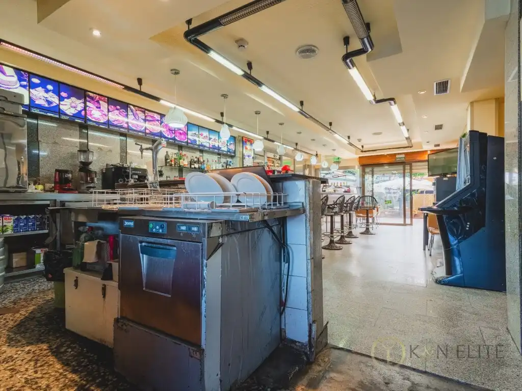 Local comercial en venta en Avenida Monteclaro, imagen 23