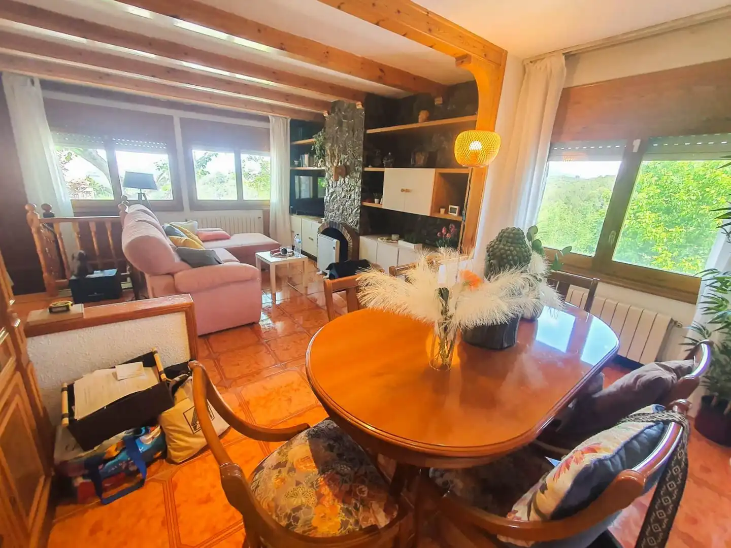 Sala d'estar de Casa o xalet en venda en Castellbisbal amb Aire condicionat, Calefacció i Jardí privat