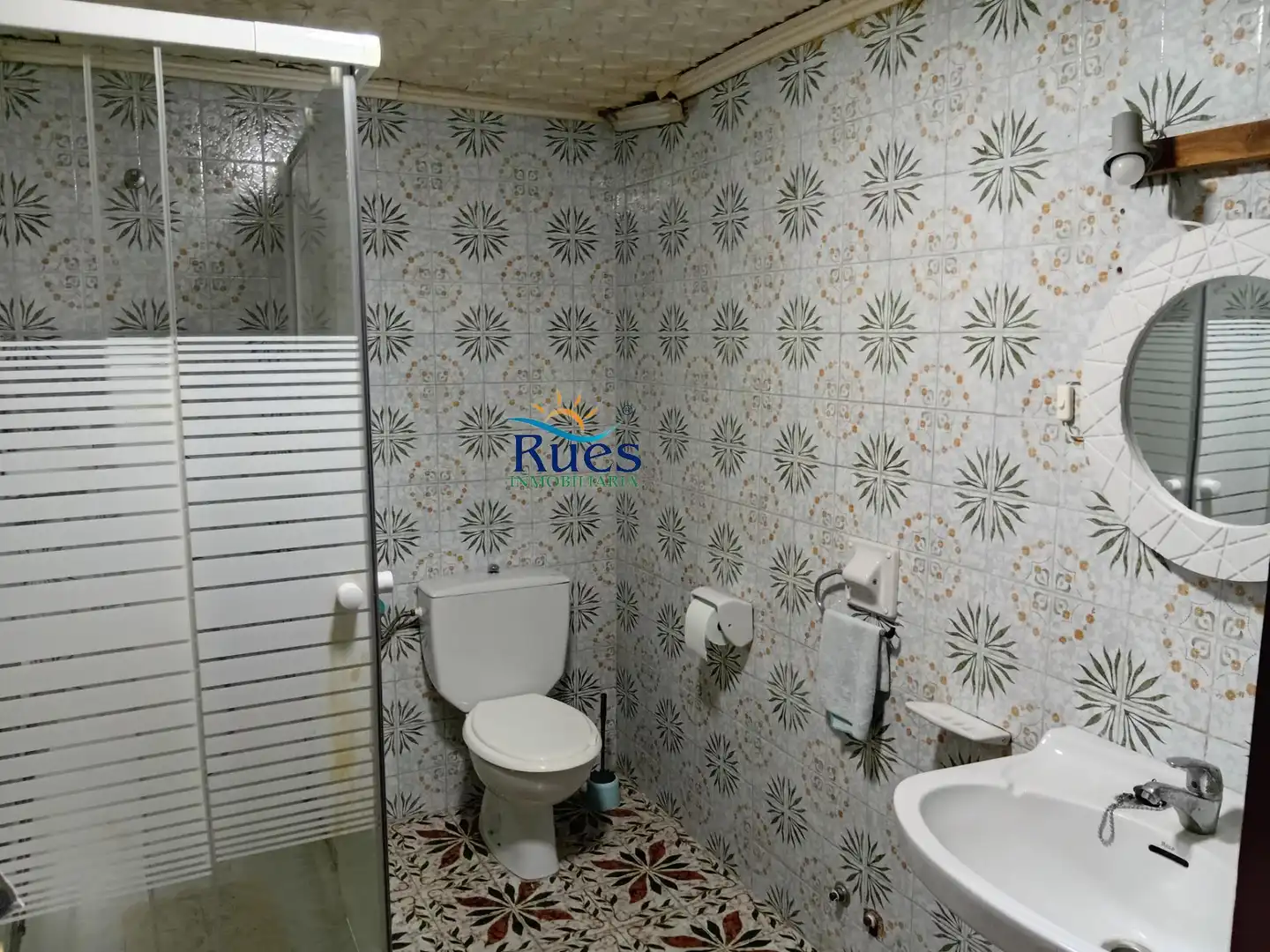 Bathroom of Houses for sale in Tírig  with Heating, Terrace and Furnished