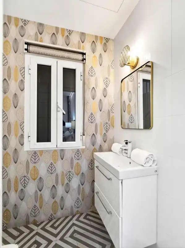 Baño de Planta baja en venta en Madrid con Aire acondicionado, Calefacción y Amueblado