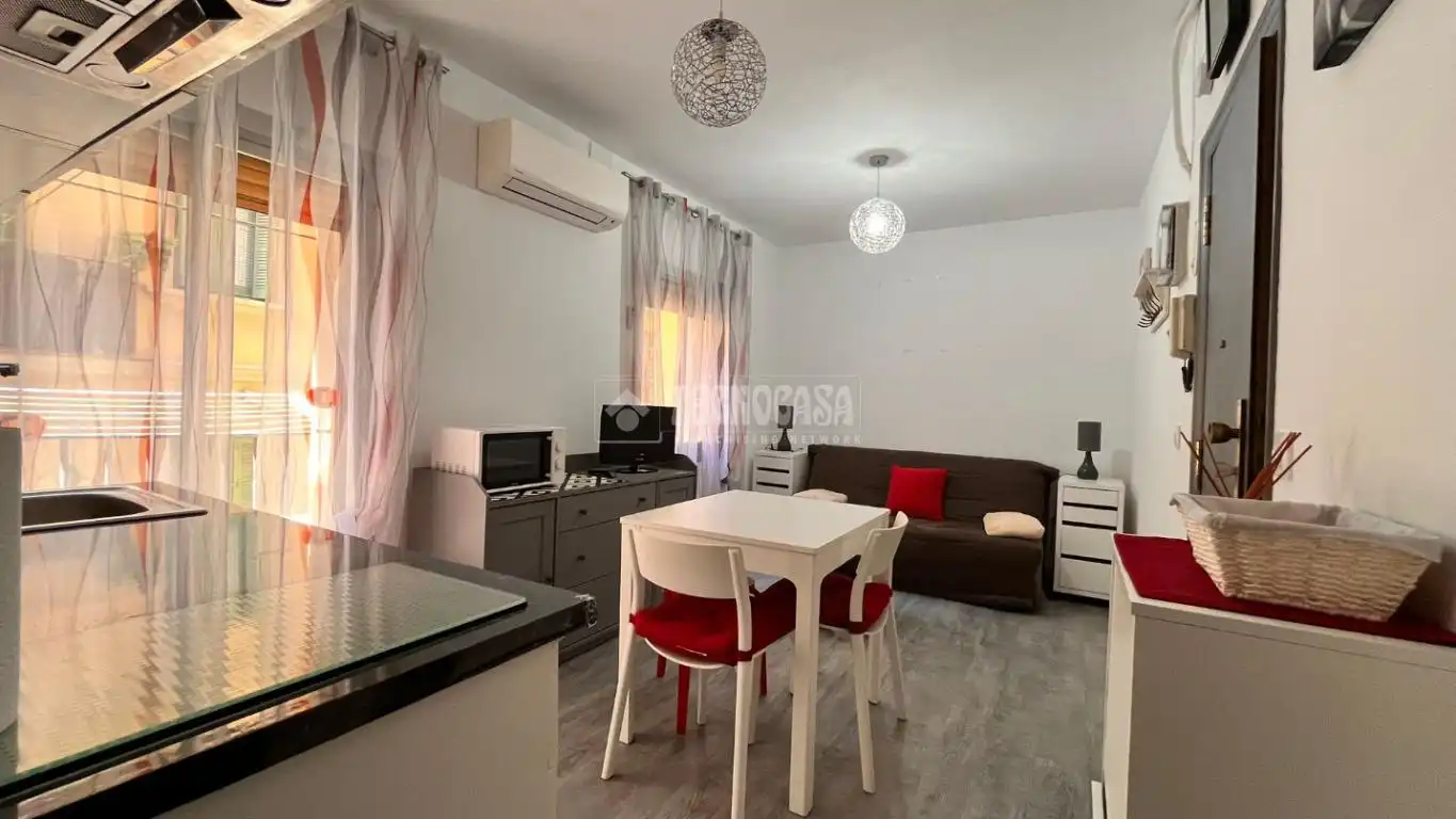 Sala de estar de Piso en venta en Barcelona con Calefacción y Balcón