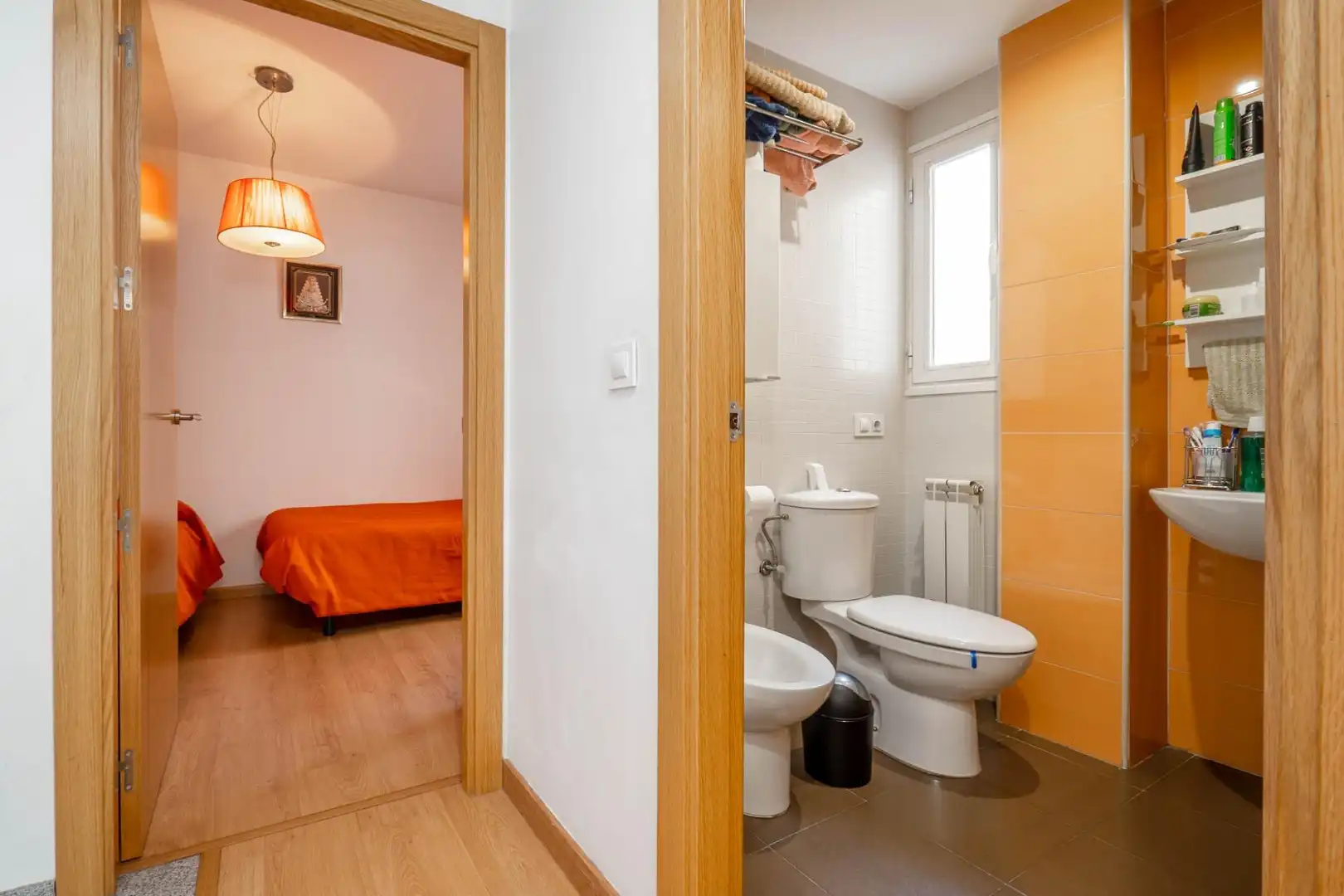 Dormitori de Casa o xalet en venda en Granada amb Calefacció, Terrassa i Traster