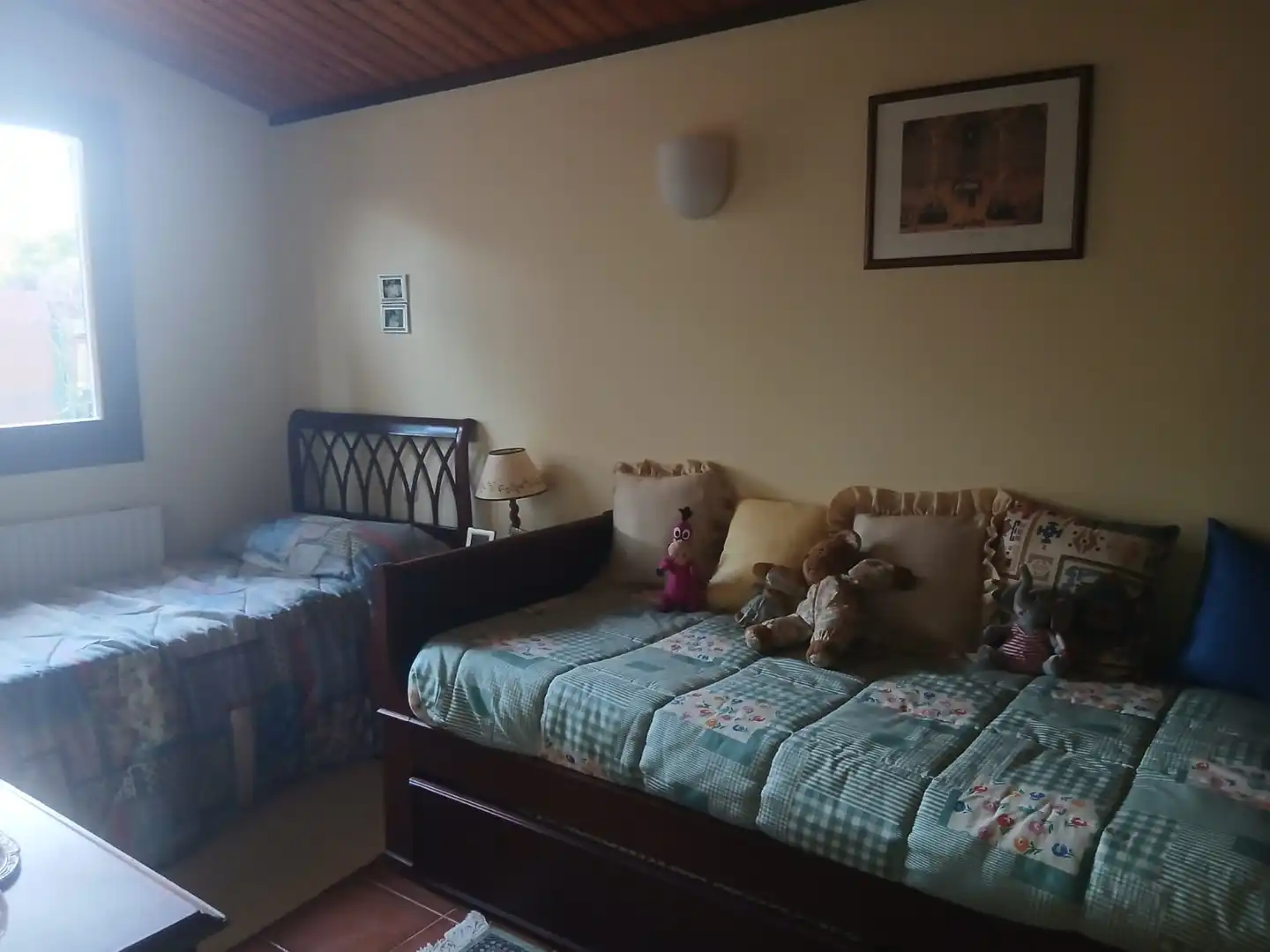 Dormitori de Casa adosada en venda en Condado de Treviño amb Piscina