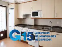 Cocina de Piso en venta en Hernani con Calefacción