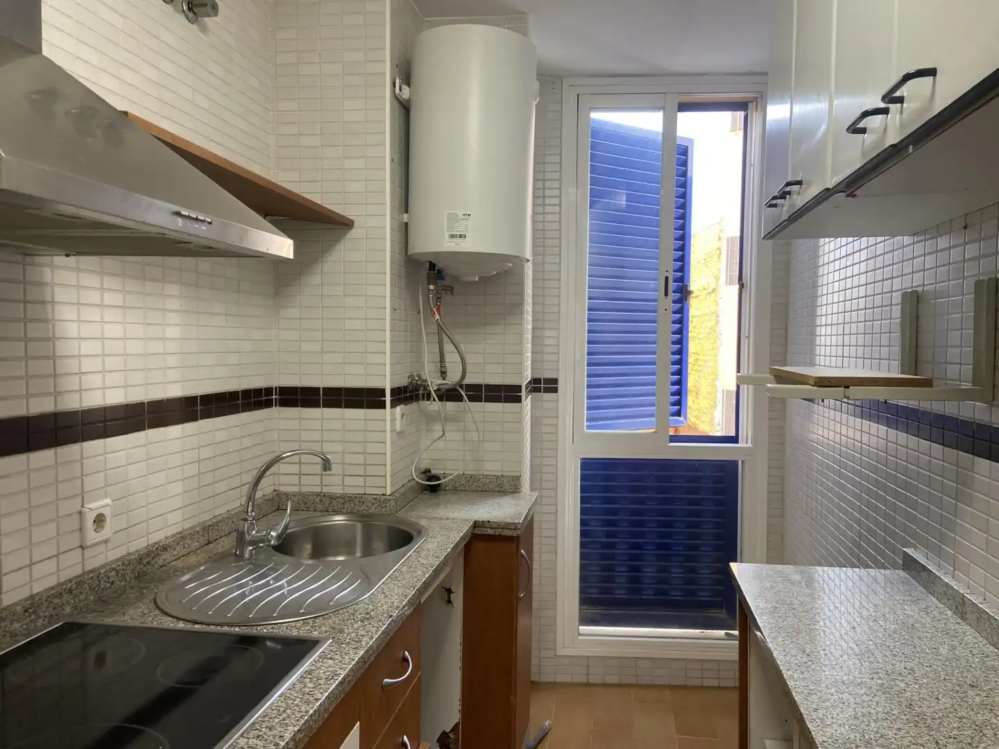 Cuina de Dúplex en venda en Córdoba amb Aire condicionat